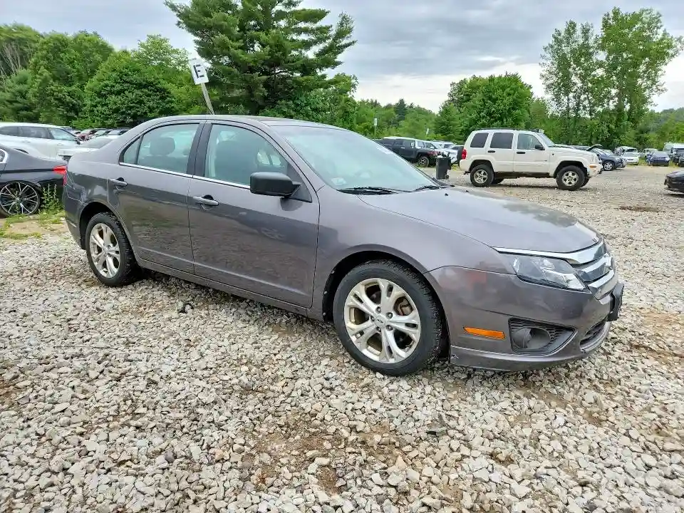 3FAHP0HG3CR261214 2012 FORD FUSION-3