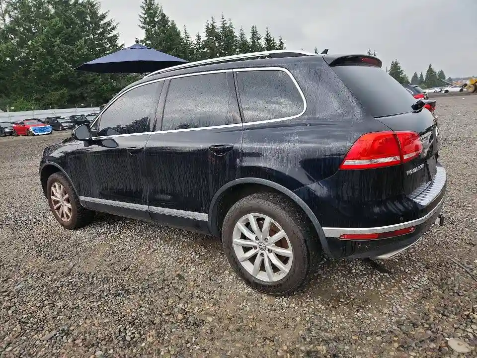 WVGEP9BP8FD005699 2015 VOLKSWAGEN TOUAREG-1
