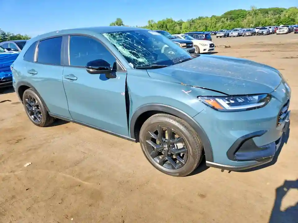 3CZRZ2H5XPM710596 2023 HONDA HR-V-3