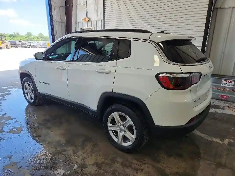 3C4NJDBN3PT504266 2023 JEEP COMPASS-1