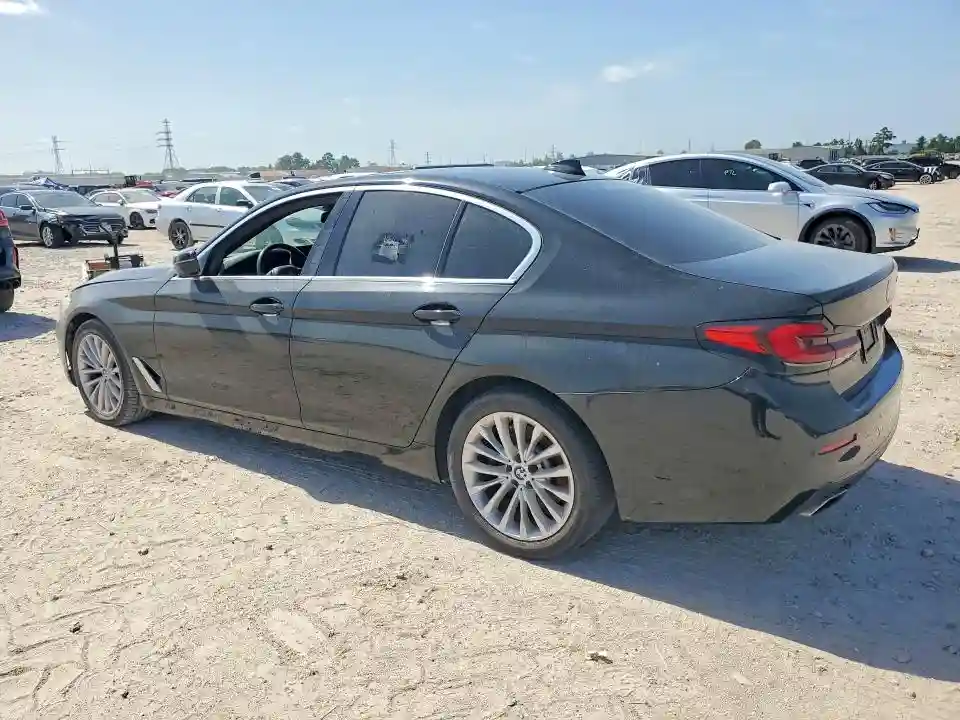 WBA53BH08MWW96894 2021 BMW 5 SERIES-1