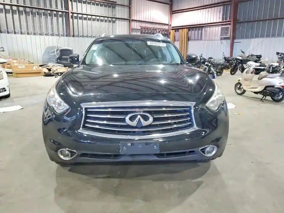 JN8CS1MW8EM411033 2014 INFINITI QX70-4
