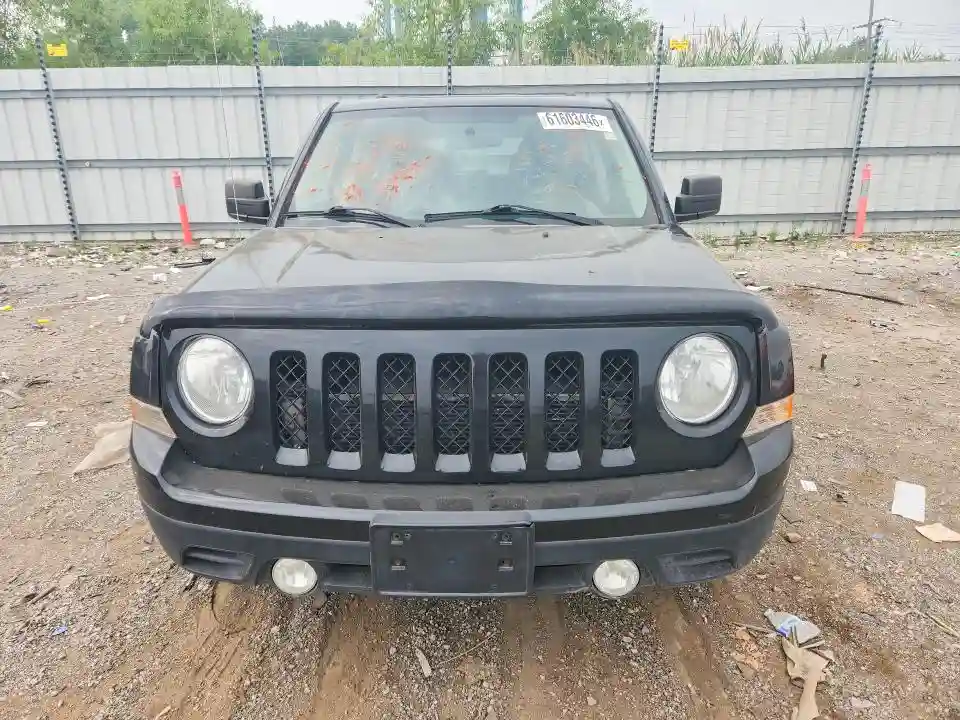 1C4NJRFB8CD537518 2012 JEEP PATRIOT-4