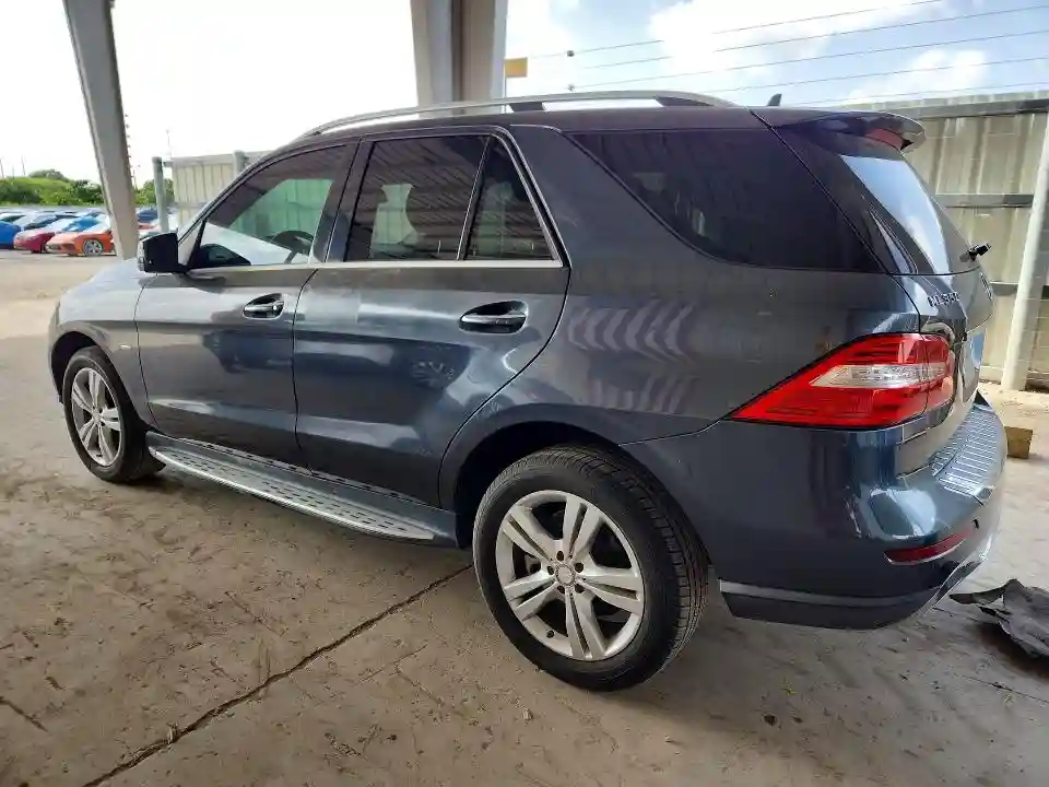 4JGDA5HB6CA068783 2012 MERCEDES-BENZ M-CLASS-1