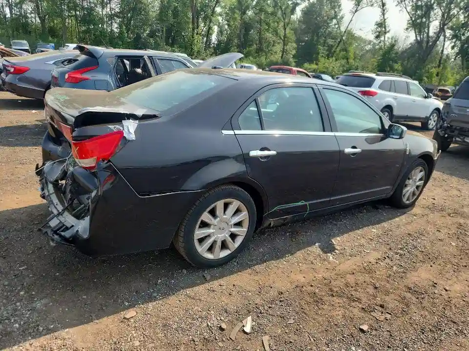 3LNHL2JCXCR815837 2012 LINCOLN MKZ-2