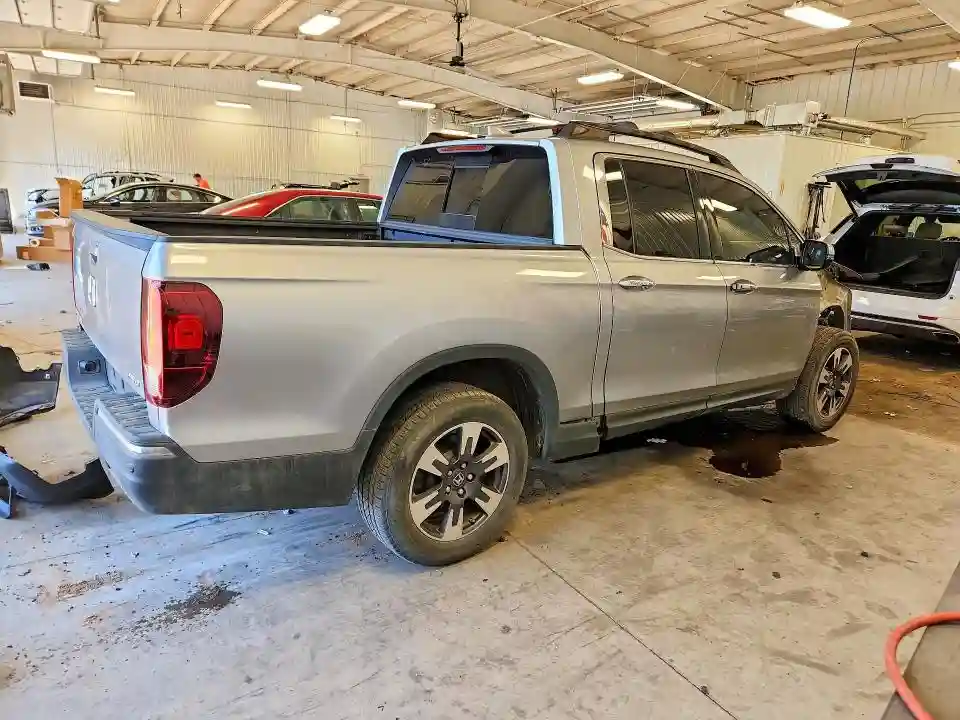 5FPYK3F72JB017542 2018 HONDA RIDGELINE-2