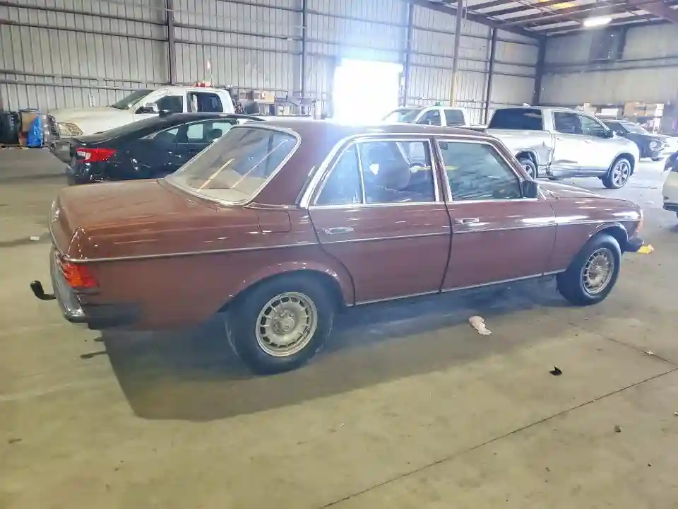 WDB1231231A136864 1984 MERCEDES-BENZ S-CLASS-2
