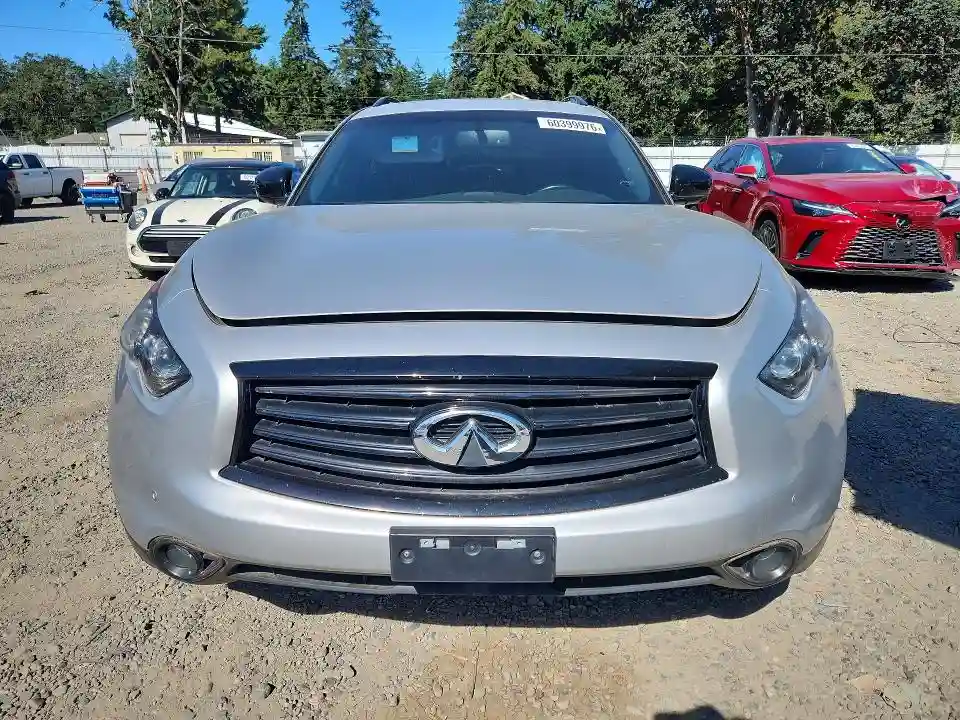 JN8CS1MW9GM752332 2016 INFINITI QX70-4