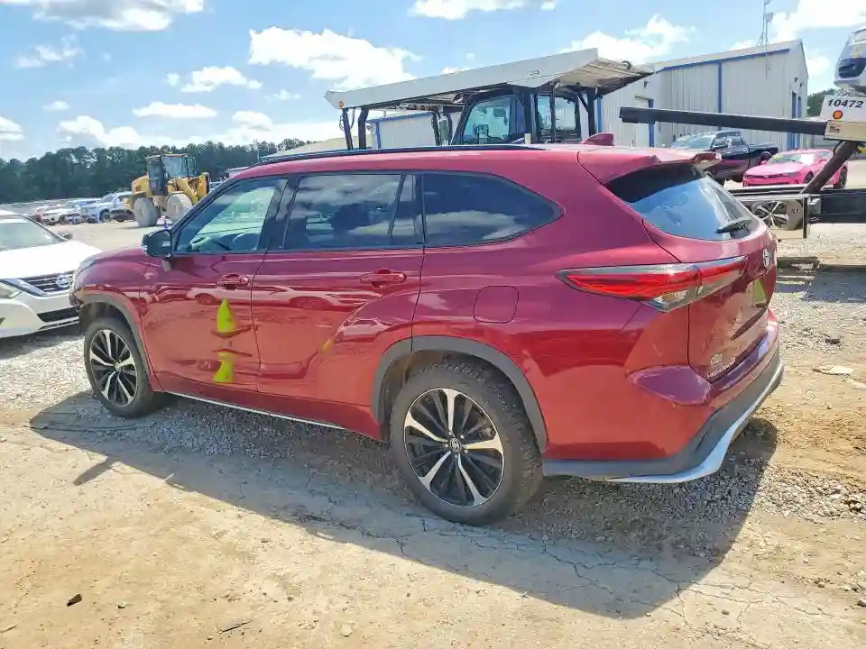 5TDJZRBH0MS067654 2021 TOYOTA HIGHLANDER-1