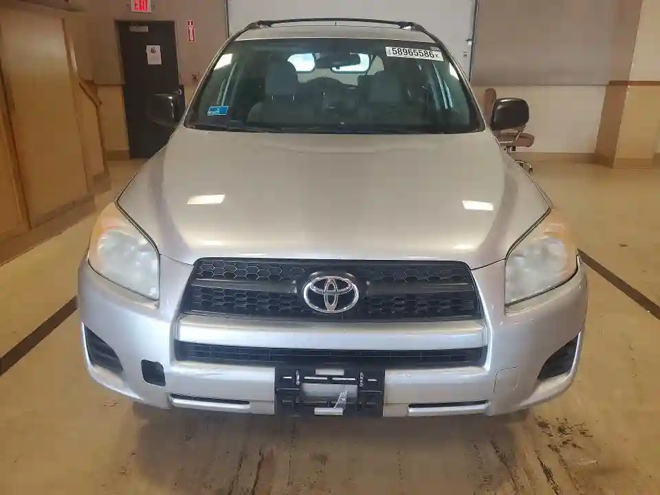 2T3BF4DV1BW116486 2011 TOYOTA RAV4 BASE-4