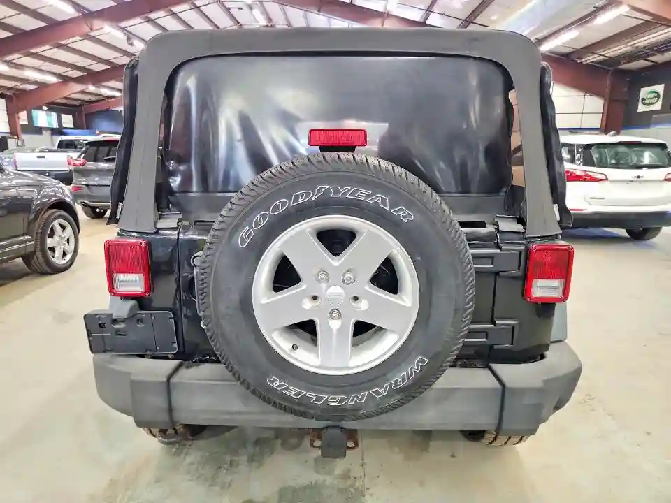 1C4BJWDG8DL503263 2013 JEEP WRANGLER-5