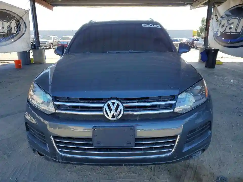 WVGEK9BP9CD007231 2012 VOLKSWAGEN TOUAREG-4