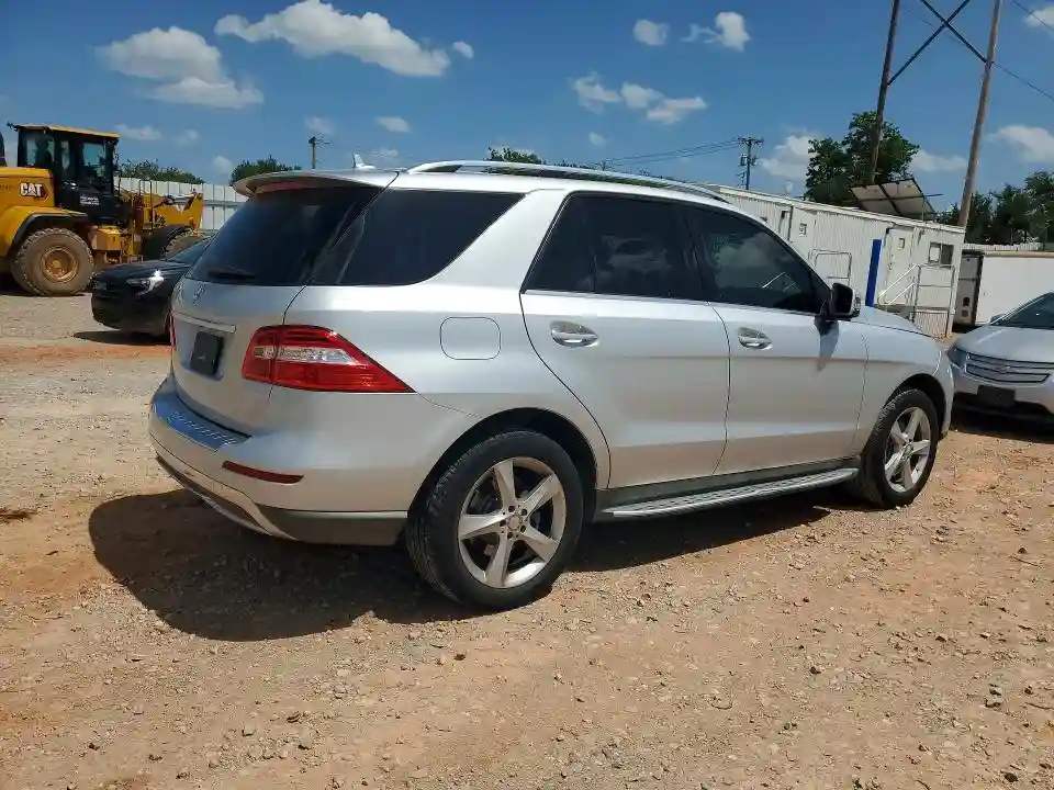 4JGDA5JB7FA613999 2015 MERCEDES-BENZ M-CLASS-2
