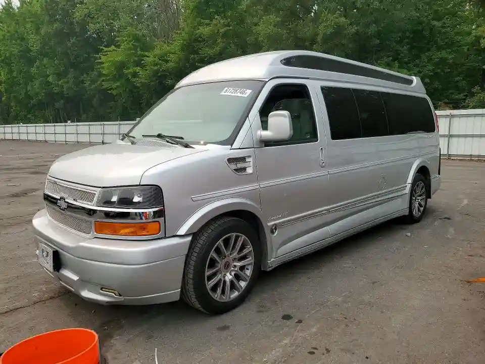 1GCWGBFGXJ1162655 2018 CHEVROLET EXPRESS-0