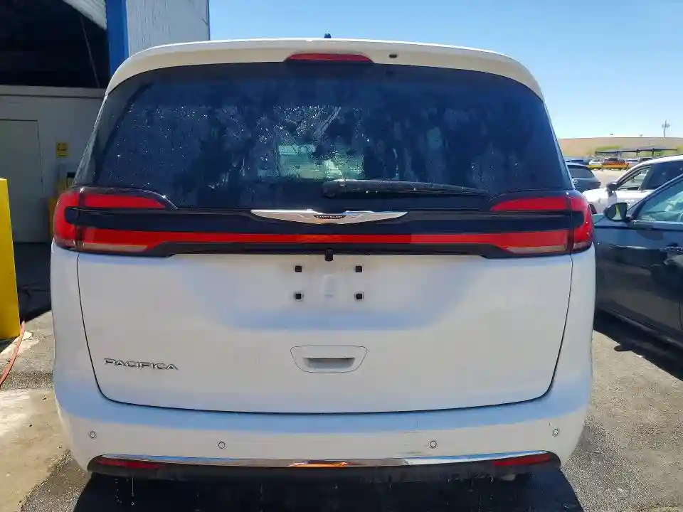 2C4RC1BG8TR201802 2026 CHRYSLER PACIFICA S-5