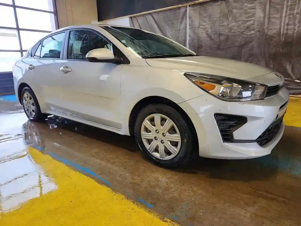 3KPA24AD7ME374416 2021 KIA RIO-3