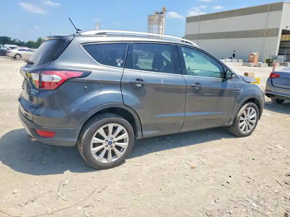 1FMCU9J9XJUB25046 2018 FORD ESCAPE-2
