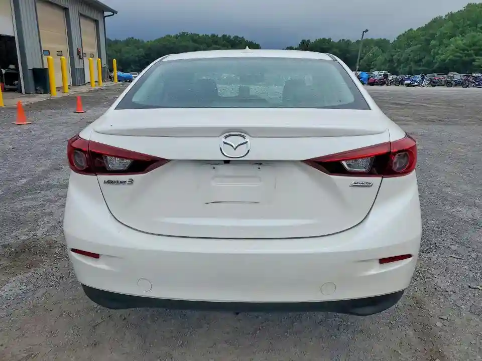 3MZBM1X7XGM255698 2016 MAZDA 3-5