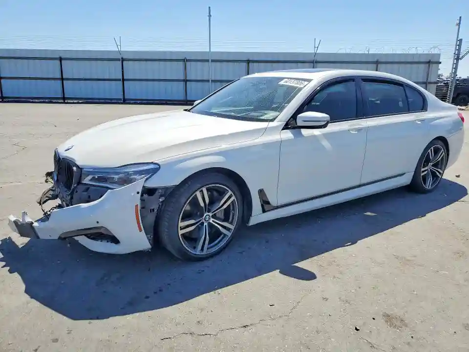 WBA7F0C50JGM23932 2018 BMW 7 SERIES-0