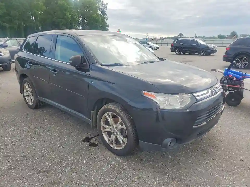 JA4JZ4AXXEZ001800 2014 MITSUBISHI OUTLANDER-3