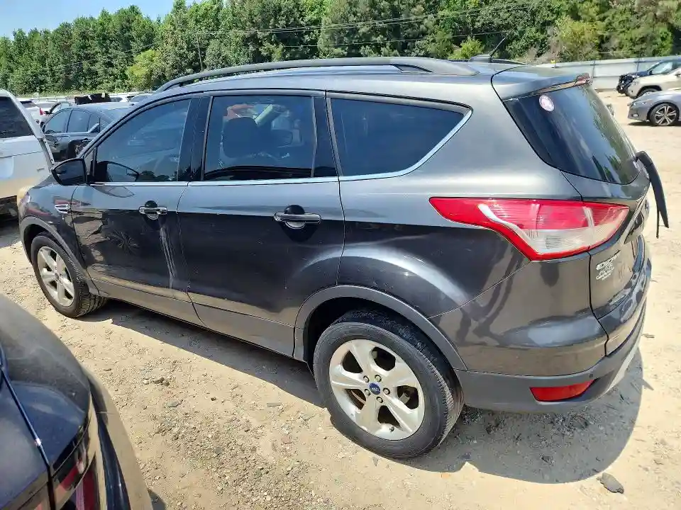 1FMCU9G9XFUB97346 2015 FORD ESCAPE-1