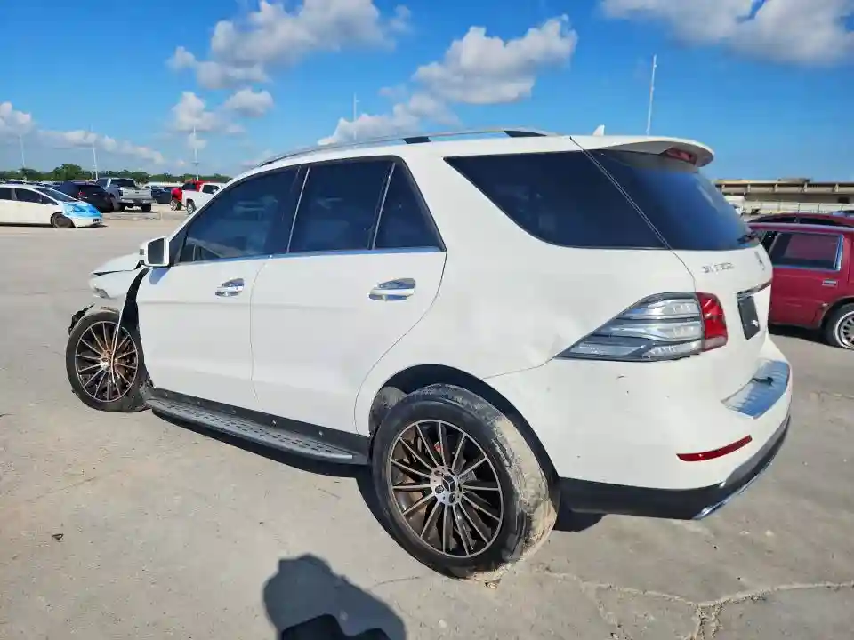 4JGDA5JB0JB025655 2018 MERCEDES-BENZ GLE-CLASS-1
