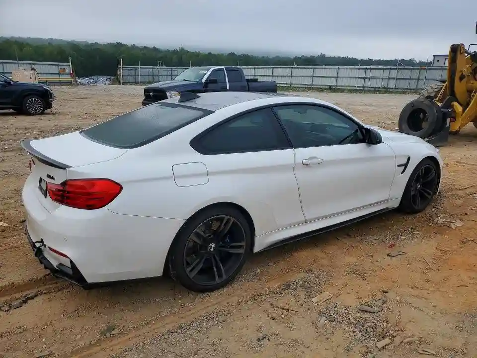 WBS3R9C57FK333042 2015 BMW M4-2