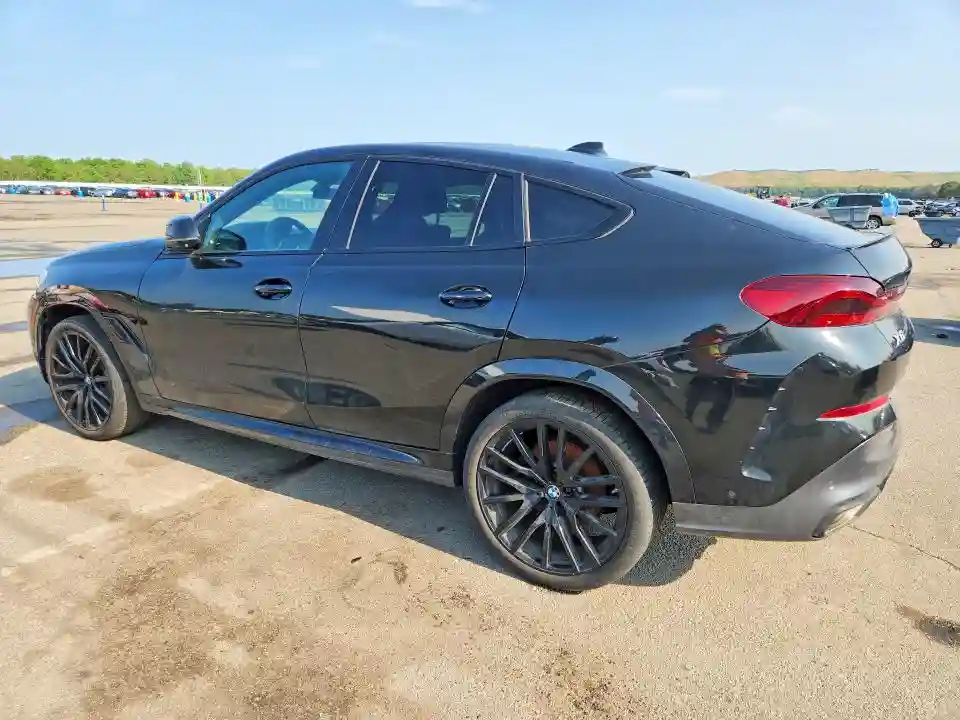 5UXCY6C02P9R83286 2023 BMW X6-1