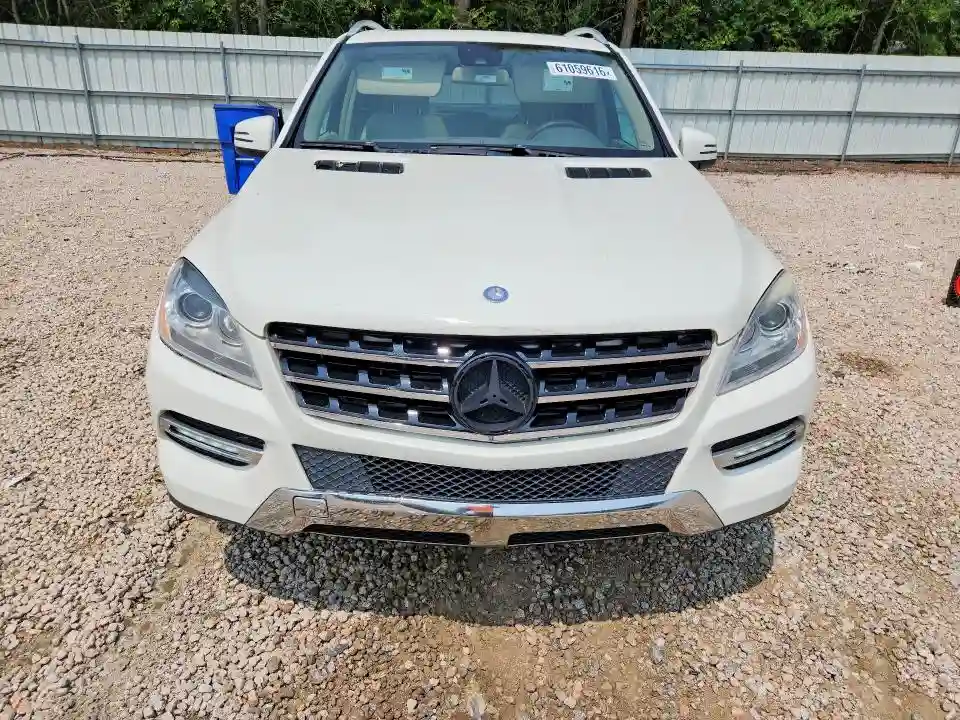 4JGDA2EB5CA029511 2012 MERCEDES-BENZ M-CLASS-4