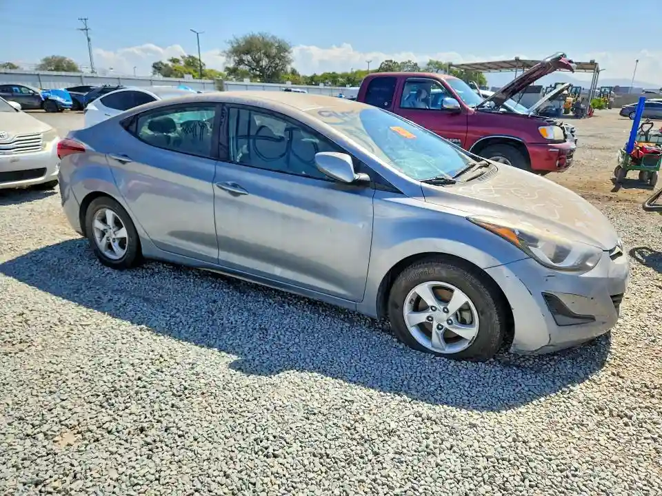 5NPDH4AE9FH614648 2015 HYUNDAI ELANTRA-3