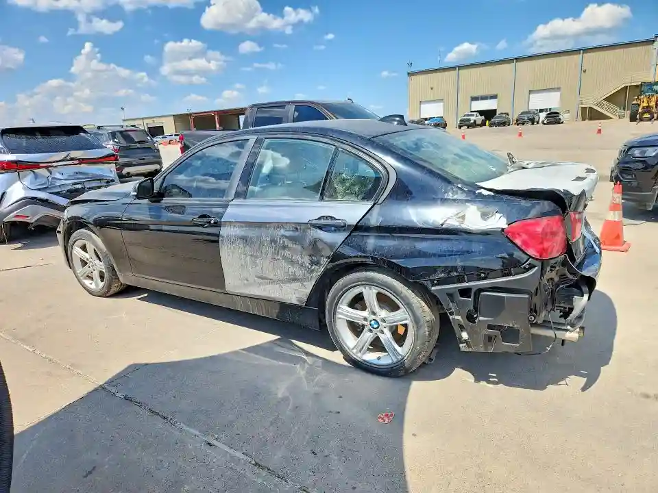 WBA3A5G58FNS85192 2015 BMW 3 SERIES-1
