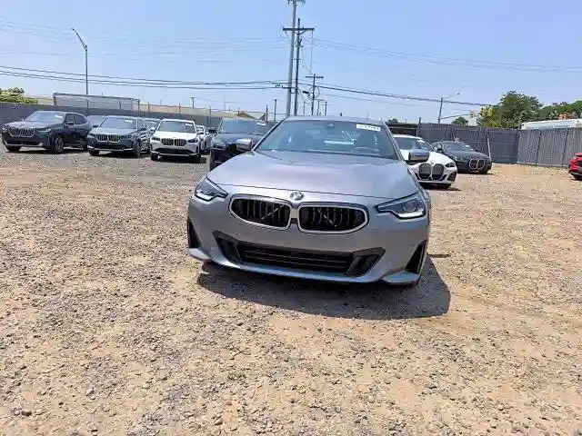 3MW33CM06S8F80876 2025 BMW 2 SERIES-4