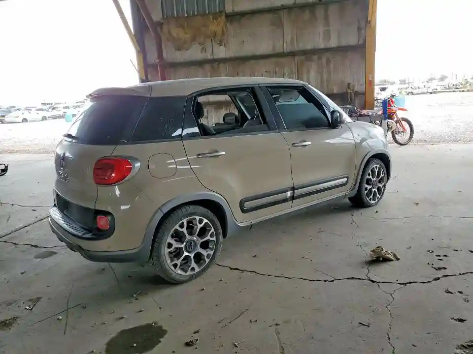 ZFBCFADHXEZ018089 2014 FIAT 500-2