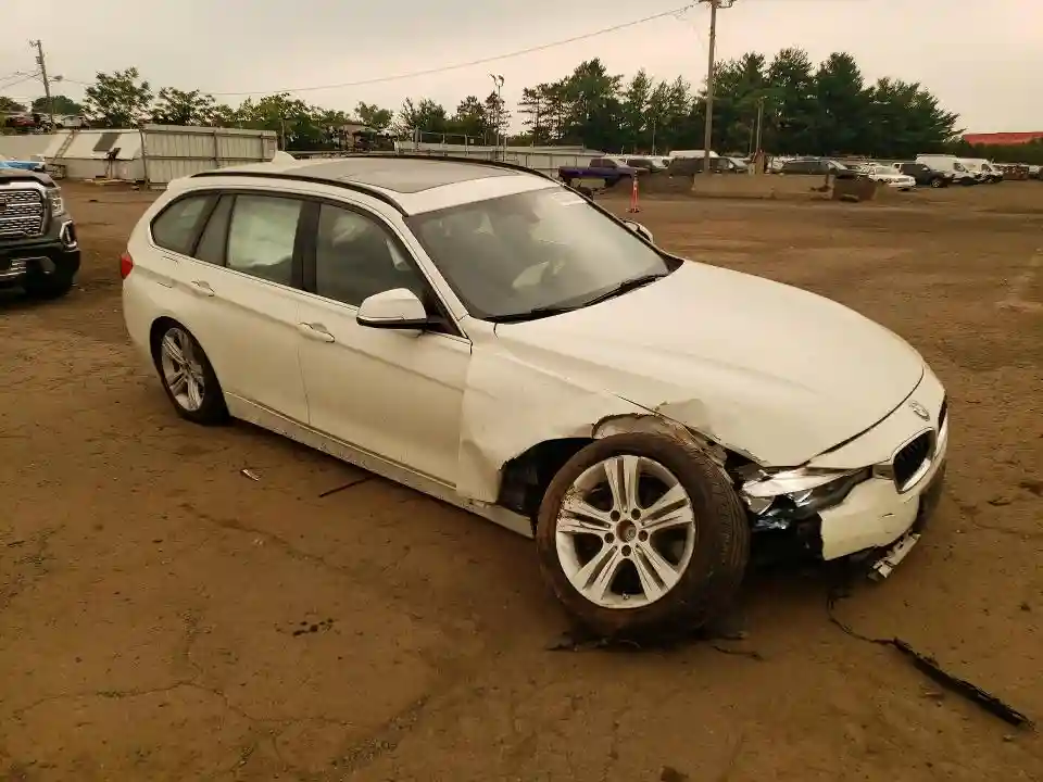 WBA8K3C55HK678696 2017 BMW 3 SERIES-3