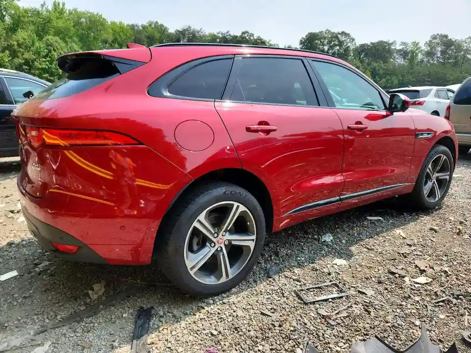 SADCL2BV2HA896501 2017 JAGUAR F-PACE-2