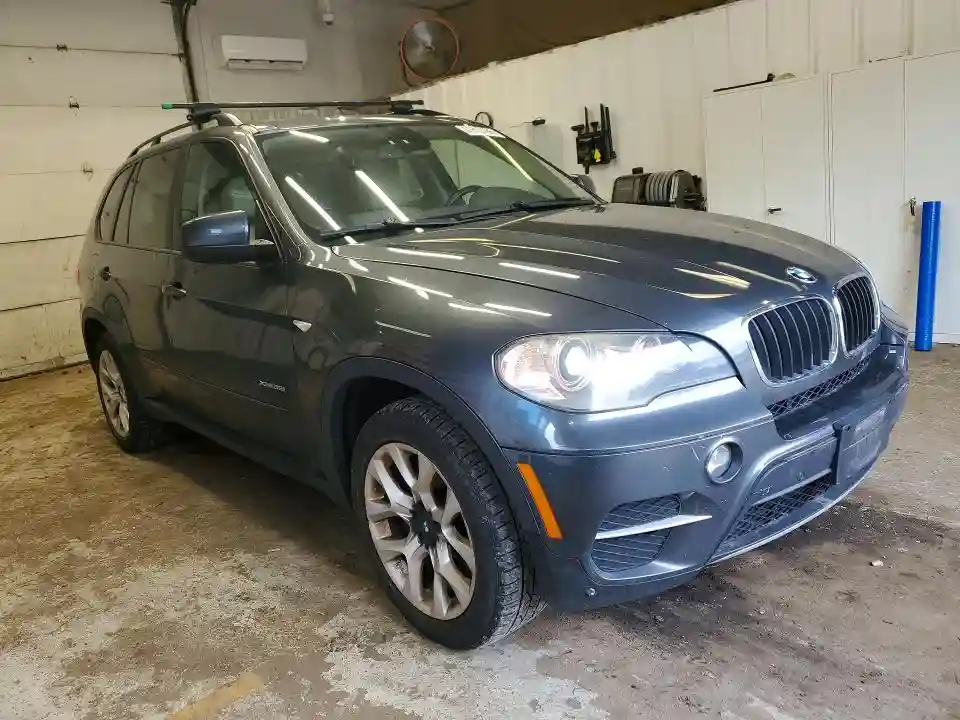 5UXZV4C54BL412378 2011 BMW X5-3