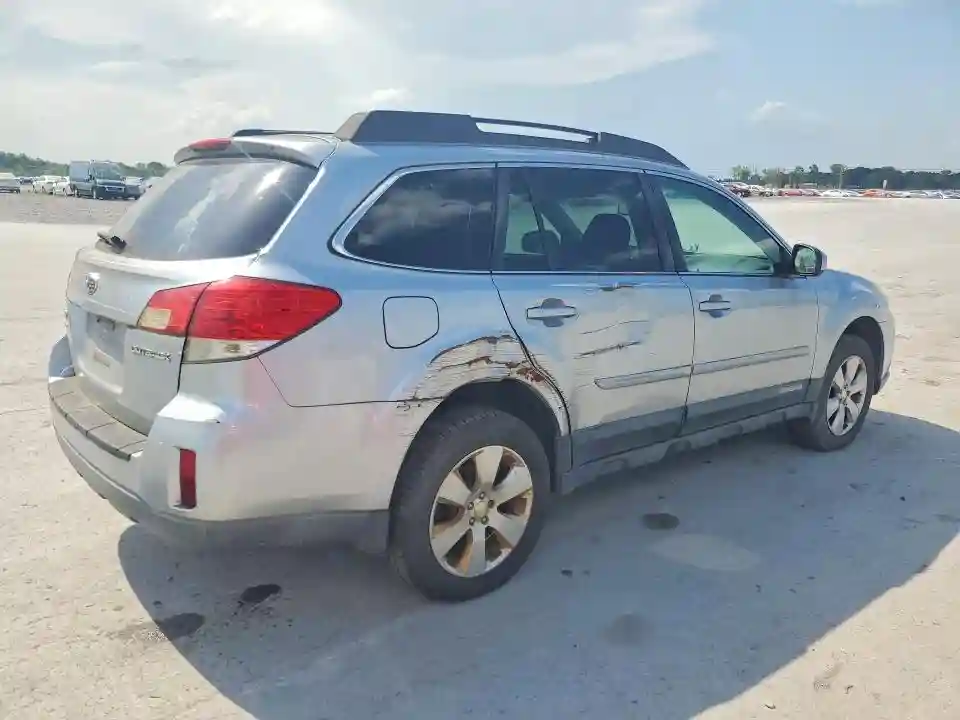 4S4BRCCC1C3210451 2012 SUBARU OUTBACK-2