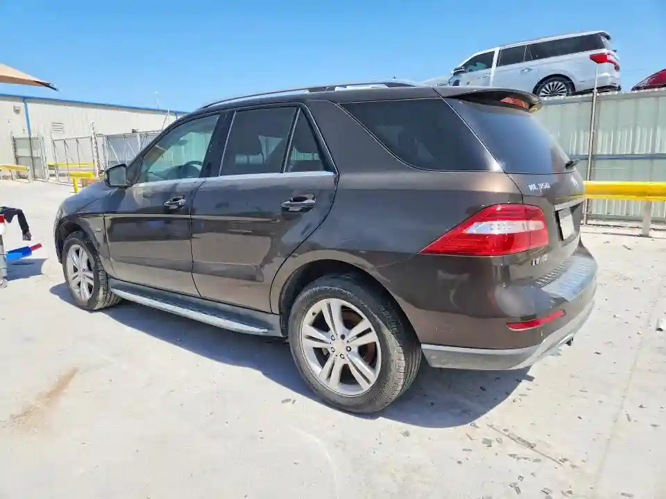 4JGDA2EB3CA018300 2012 MERCEDES-BENZ M-CLASS-1