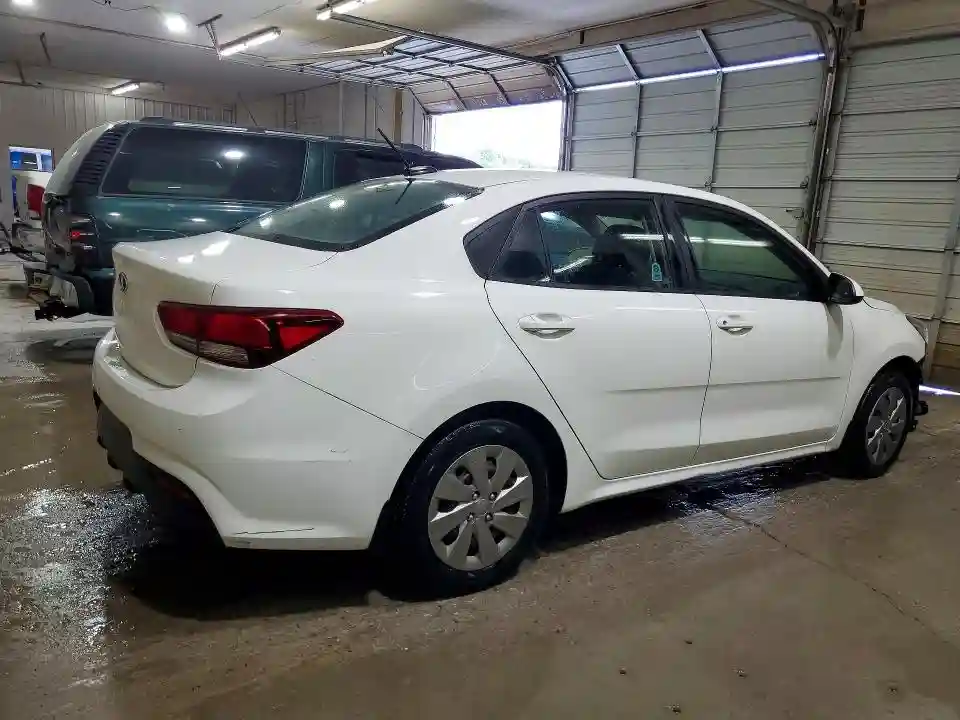 3KPA24AD4LE330145 2020 KIA RIO-2