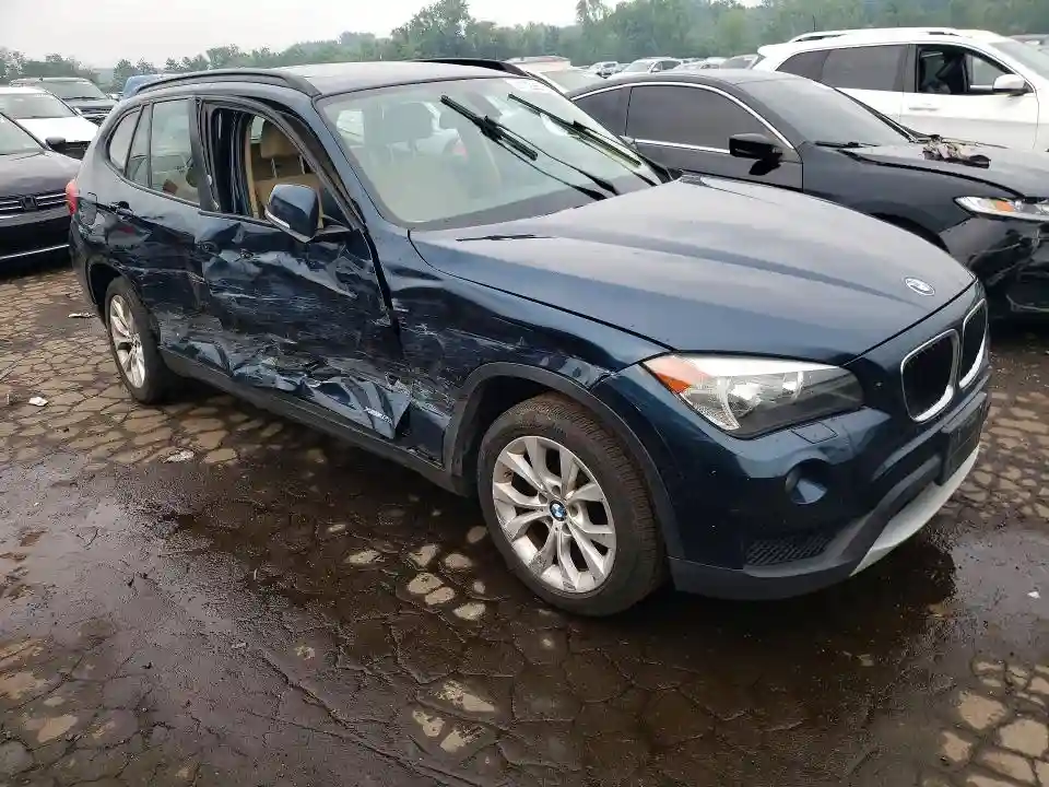 WBAVL1C54DVR92482 2013 BMW X1-3