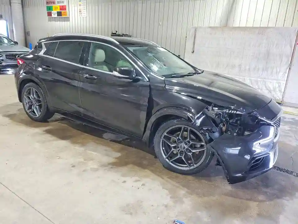 SJKCH5CP8KA007753 2019 INFINITI QX30-3