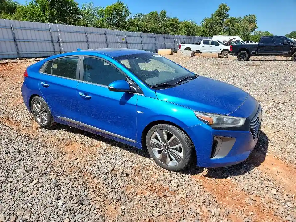 KMHC05LC5HU026688 2017 HYUNDAI IONIQ-3