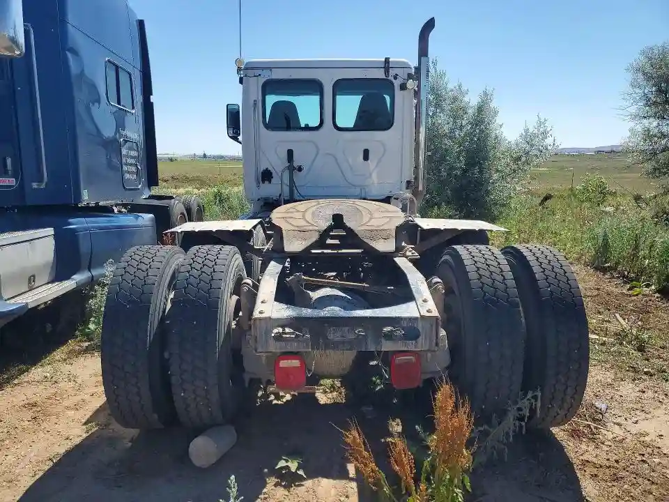 1FUJHLDR6KLKJ2757 2019 FREIGHTLINER ALL OTHER-5