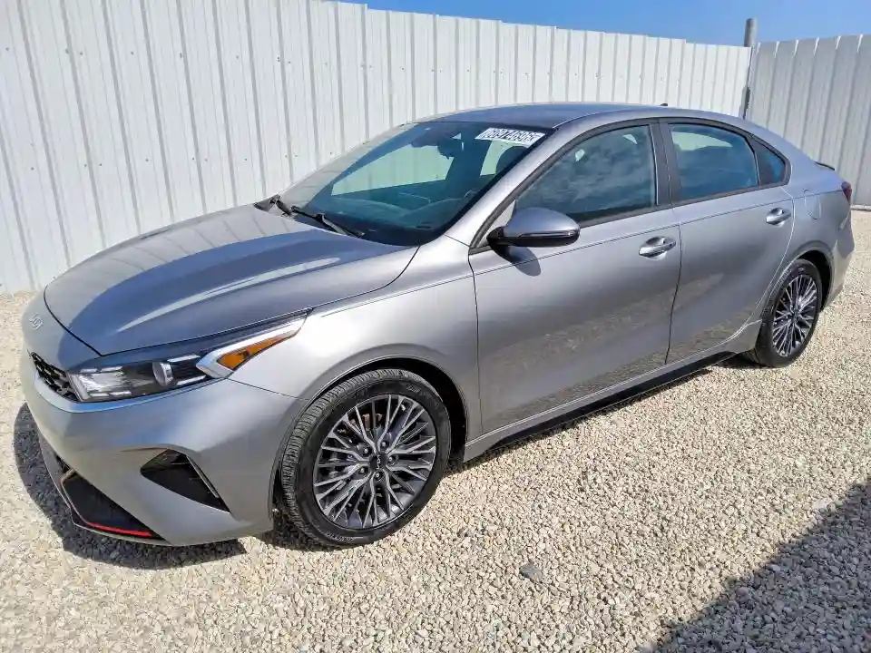 3KPF54AD2PE655914 2023 KIA FORTE-0