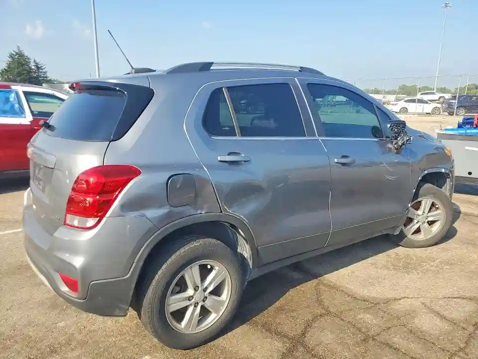 3GNCJPSB9LL165190 2020 CHEVROLET TRAX-2