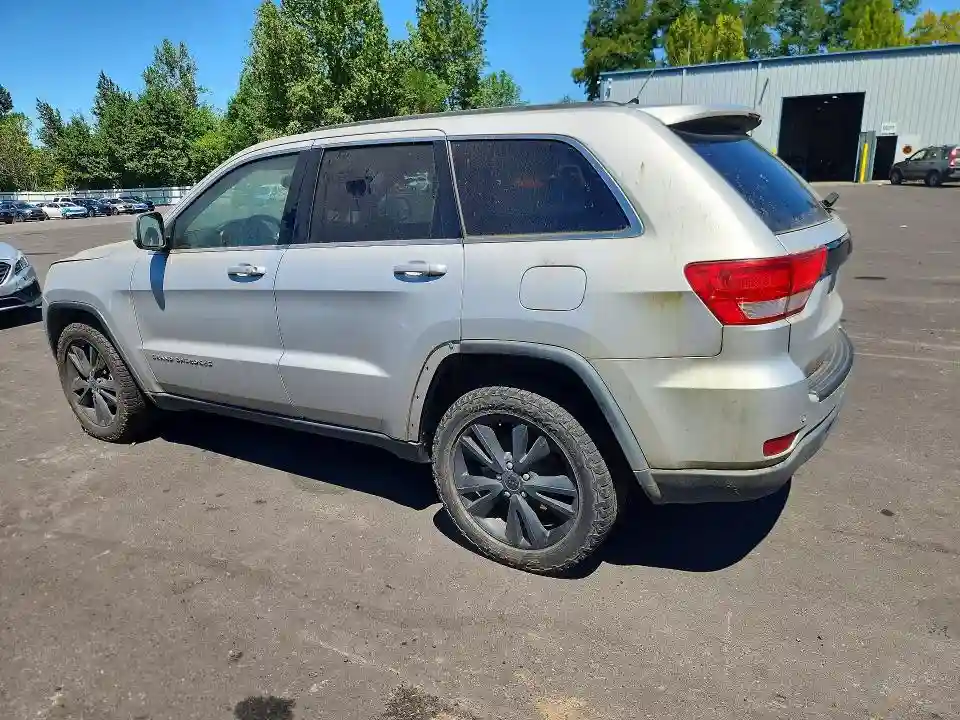 1C4RJEAG5DC588432 2013 JEEP GRAND CHEROKEE-1