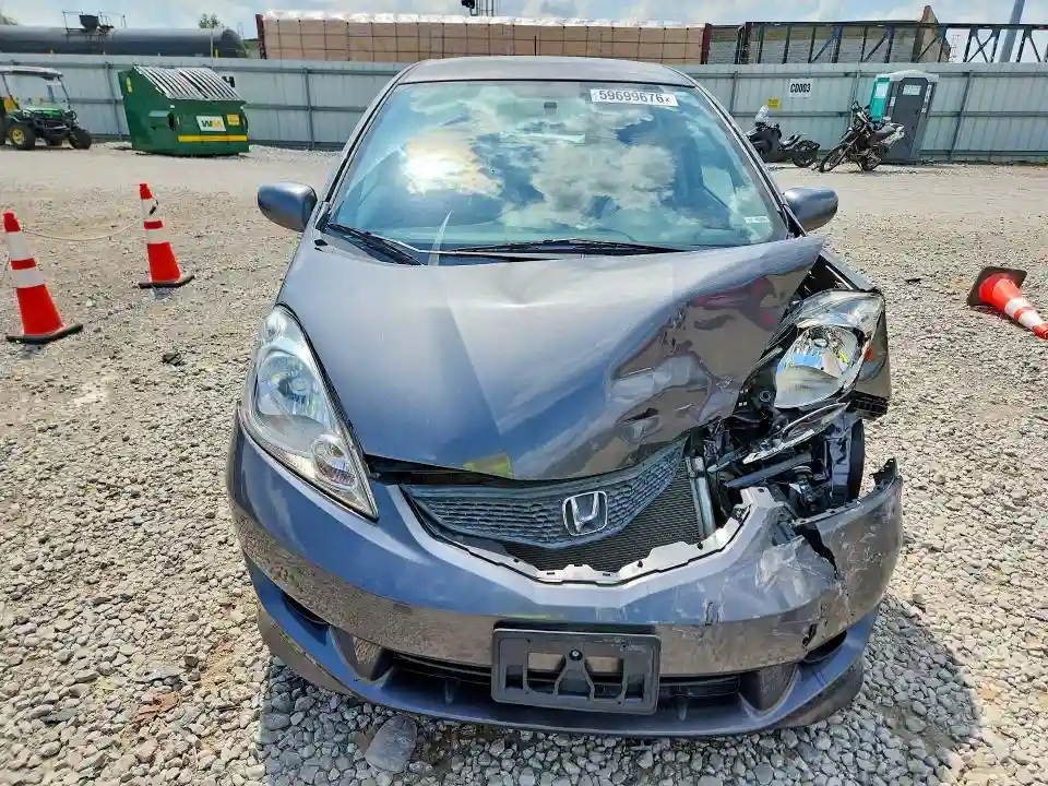 JHMGE8H50BC017881 2011 HONDA FIT-4