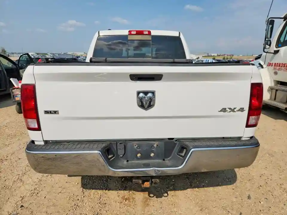 1C6RR7LTXKS617495 2019 RAM 1500-5