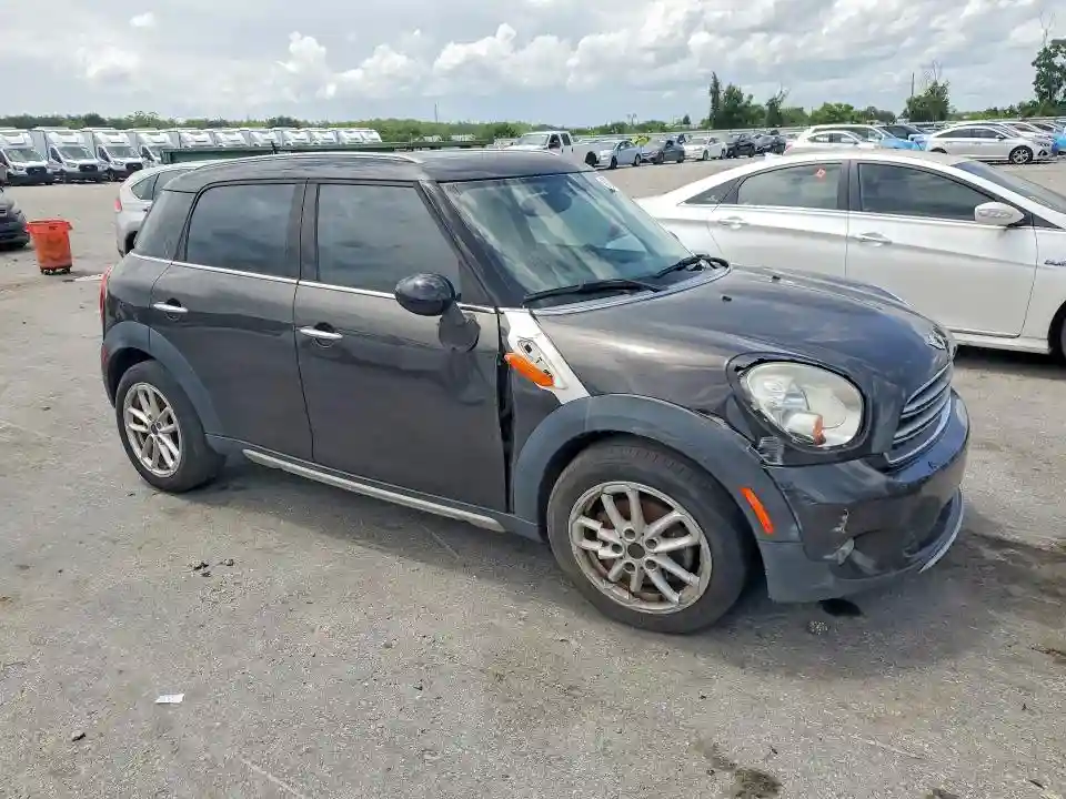 WMWZB3C5XGWR47268 2016 MINI COOPER-3