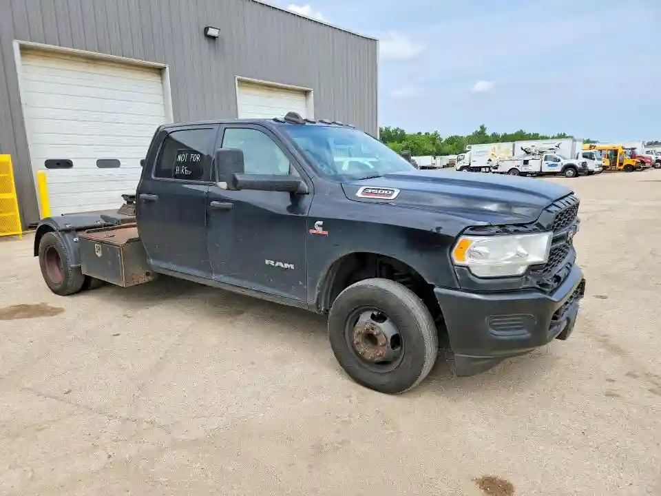 3C7WRTCL6KG671939 2019 RAM 3500-3